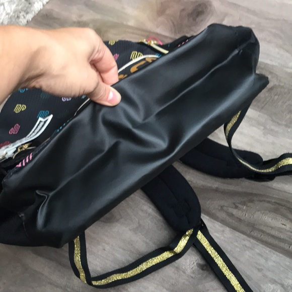 🌟HOST PICK🌟 JUSTICE sport girls backpack in black hearts - NEW with tags - Picture 8 of 12